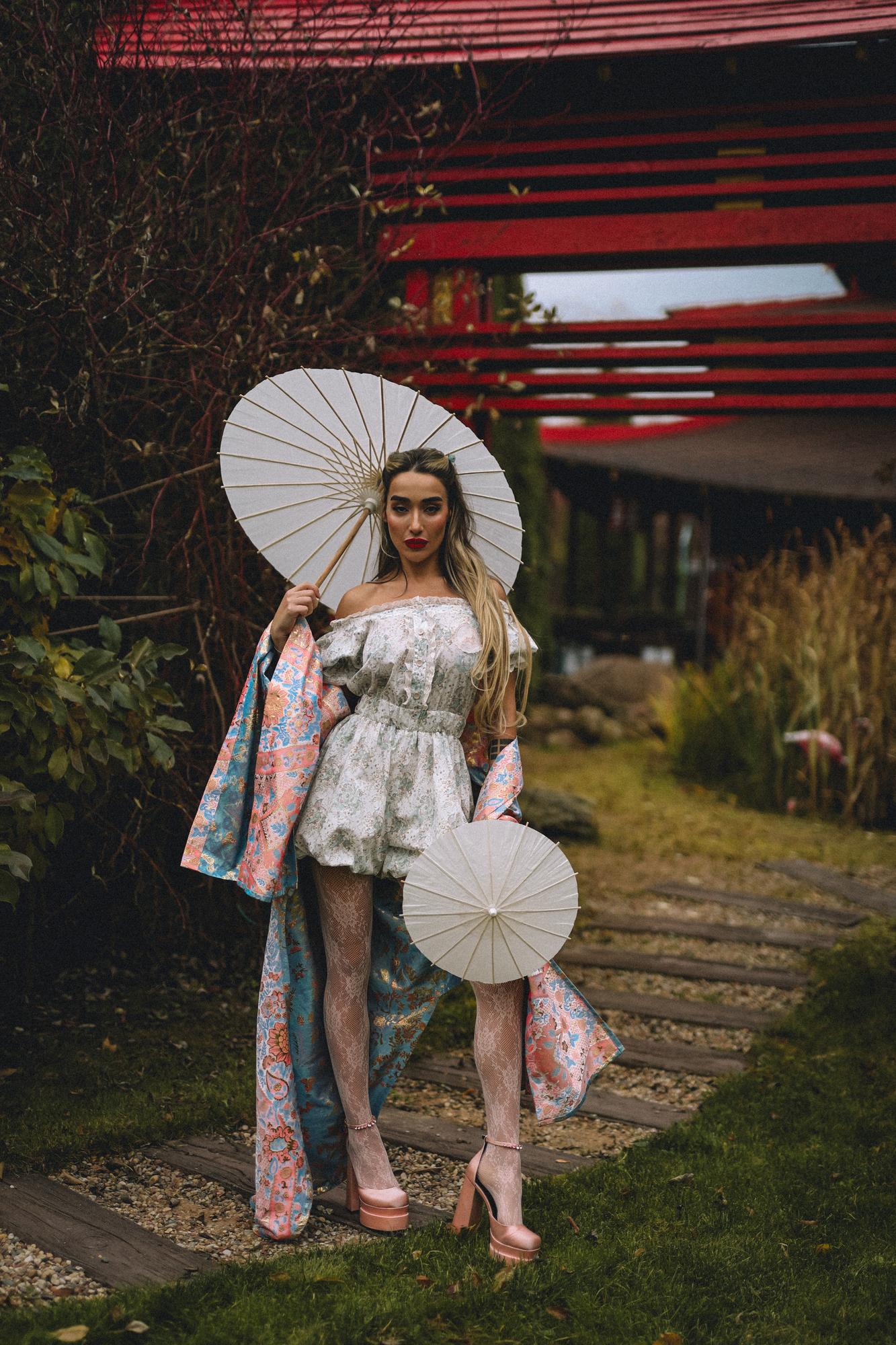 РЕТРО КОМБИНЕЗОН ИЗ БАТИСТА