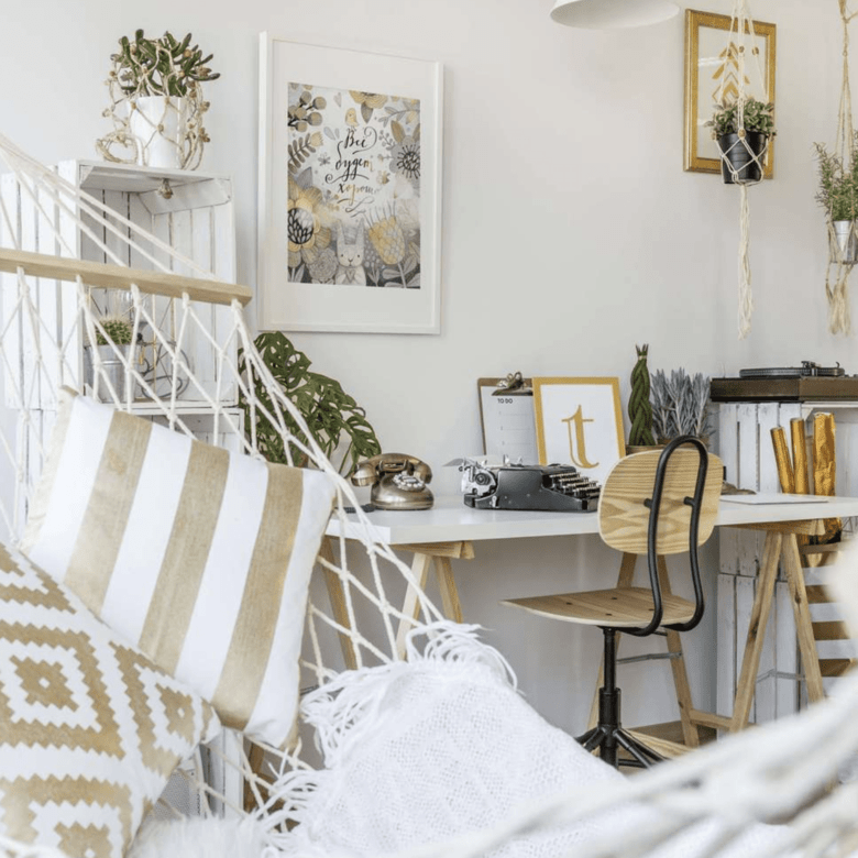 Постер Все будет хорошо в желтых винтажных тонах купить в интернет магазине