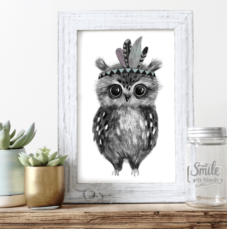 Малыш совенок-индеец в полный рост