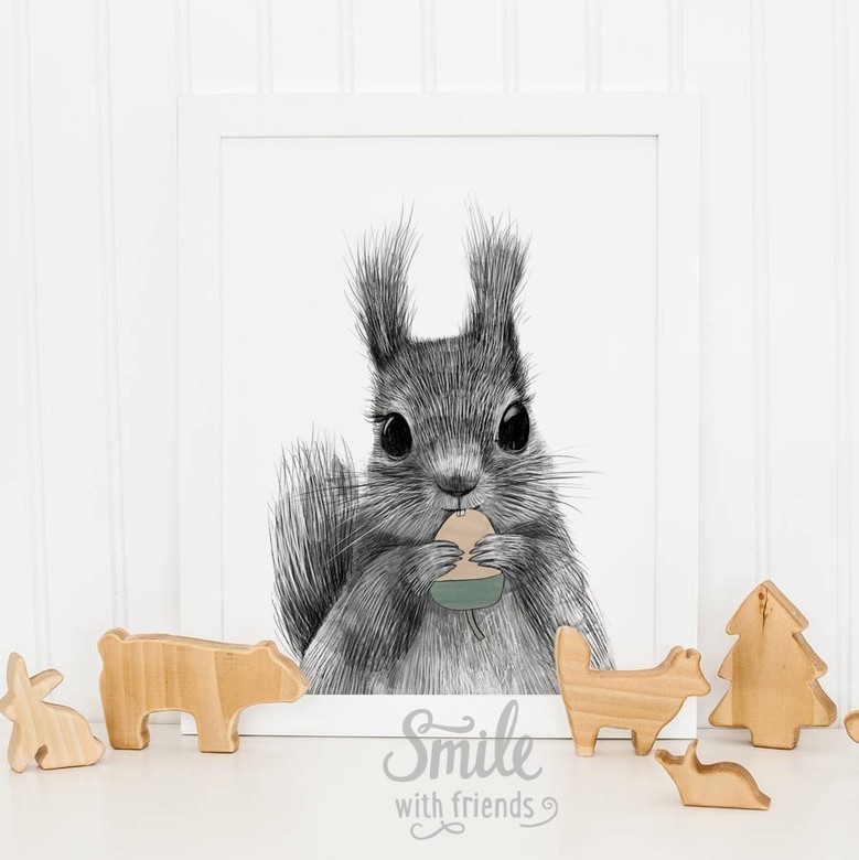 Малыш бельчонок