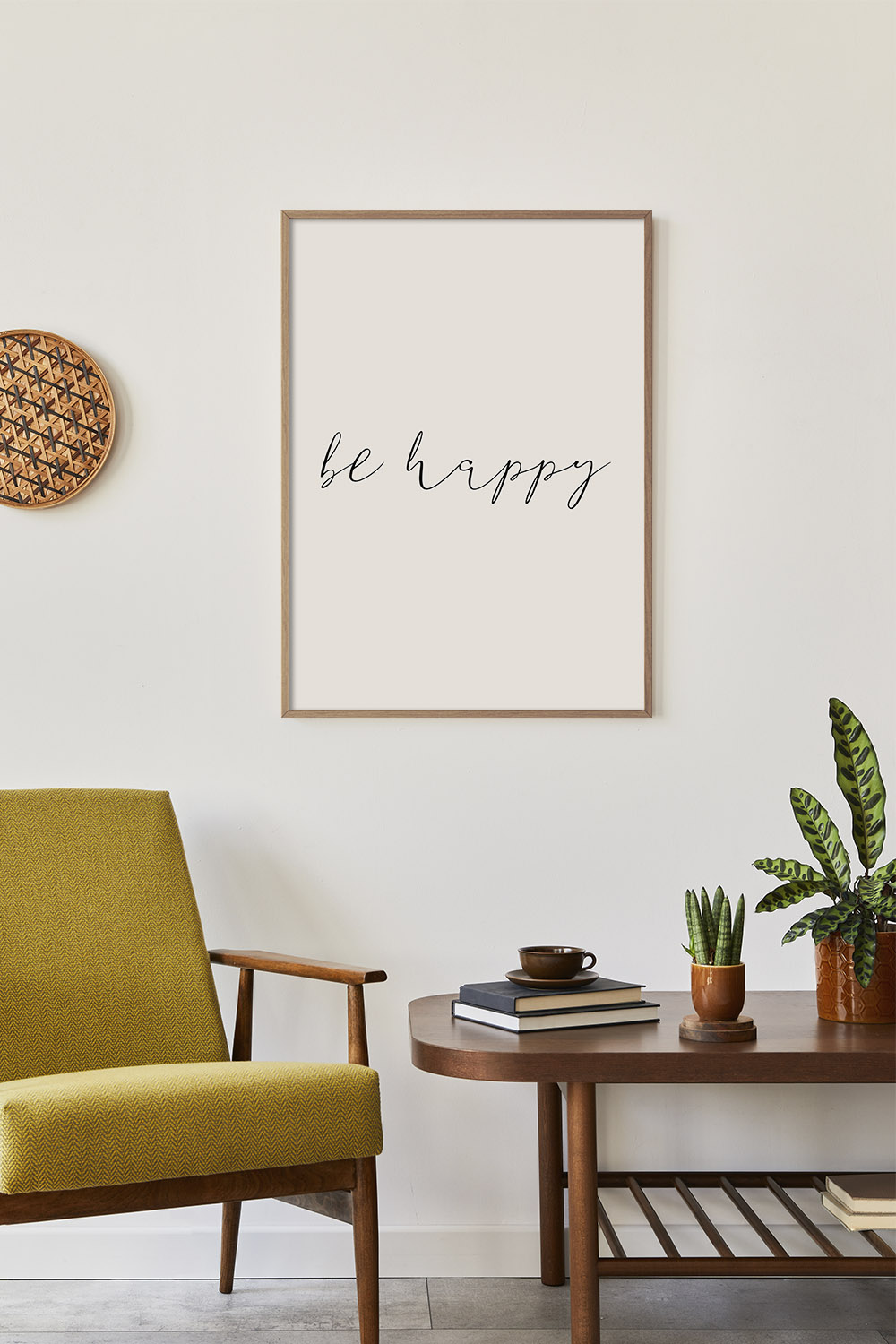 Постер Be Happy Бежевый