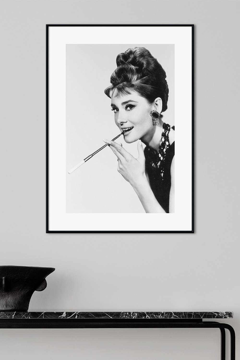 Постер Одри Хепбёрн