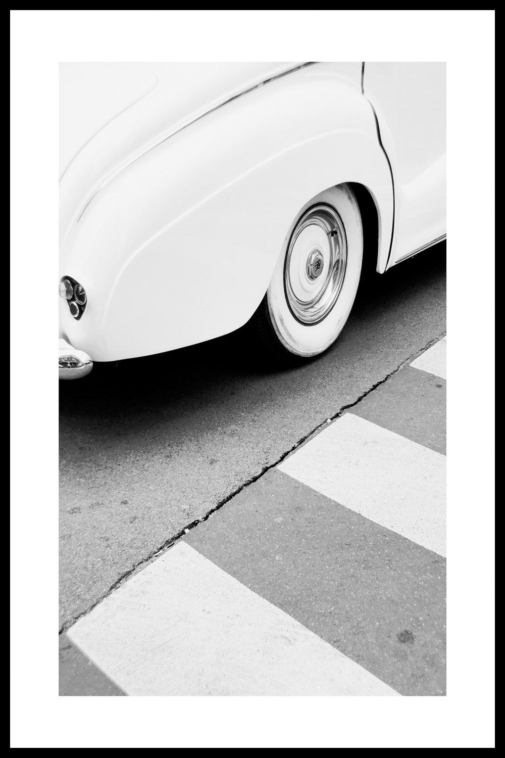 Постер Белый Автомобиль