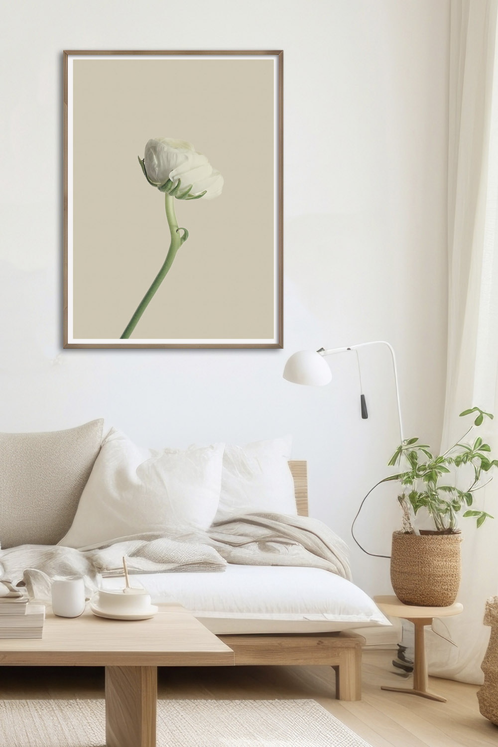 Постер Белый Цветок на Бежевом