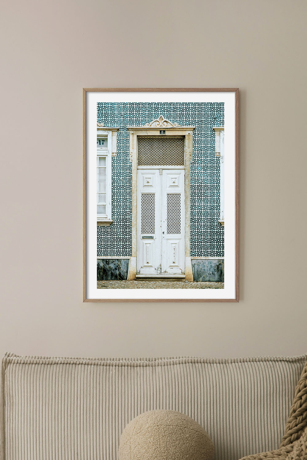 Постер Белая Дверь