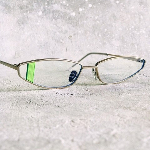 Узкие имиджевые очки из 90х