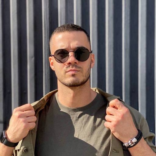 Круглые черные очки