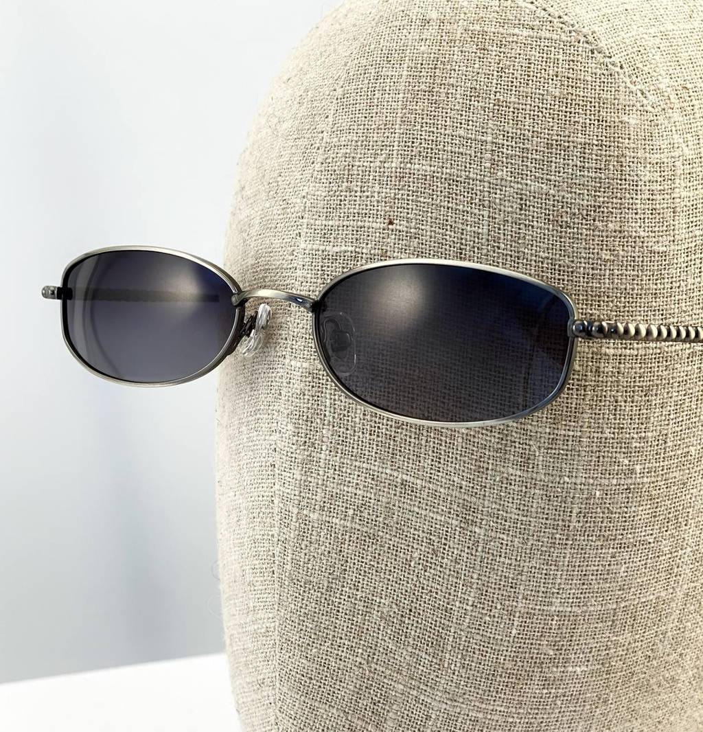 Очки узкие солнцезащитные