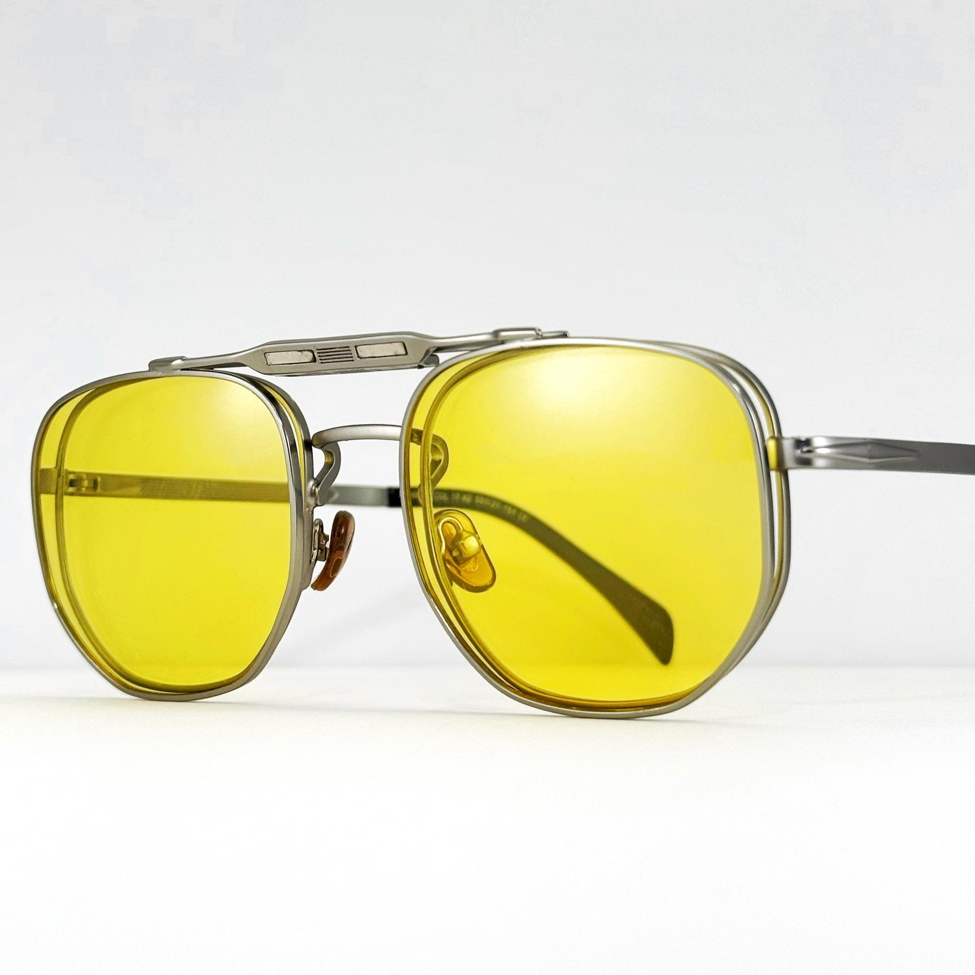 Желтые очки с клипоном