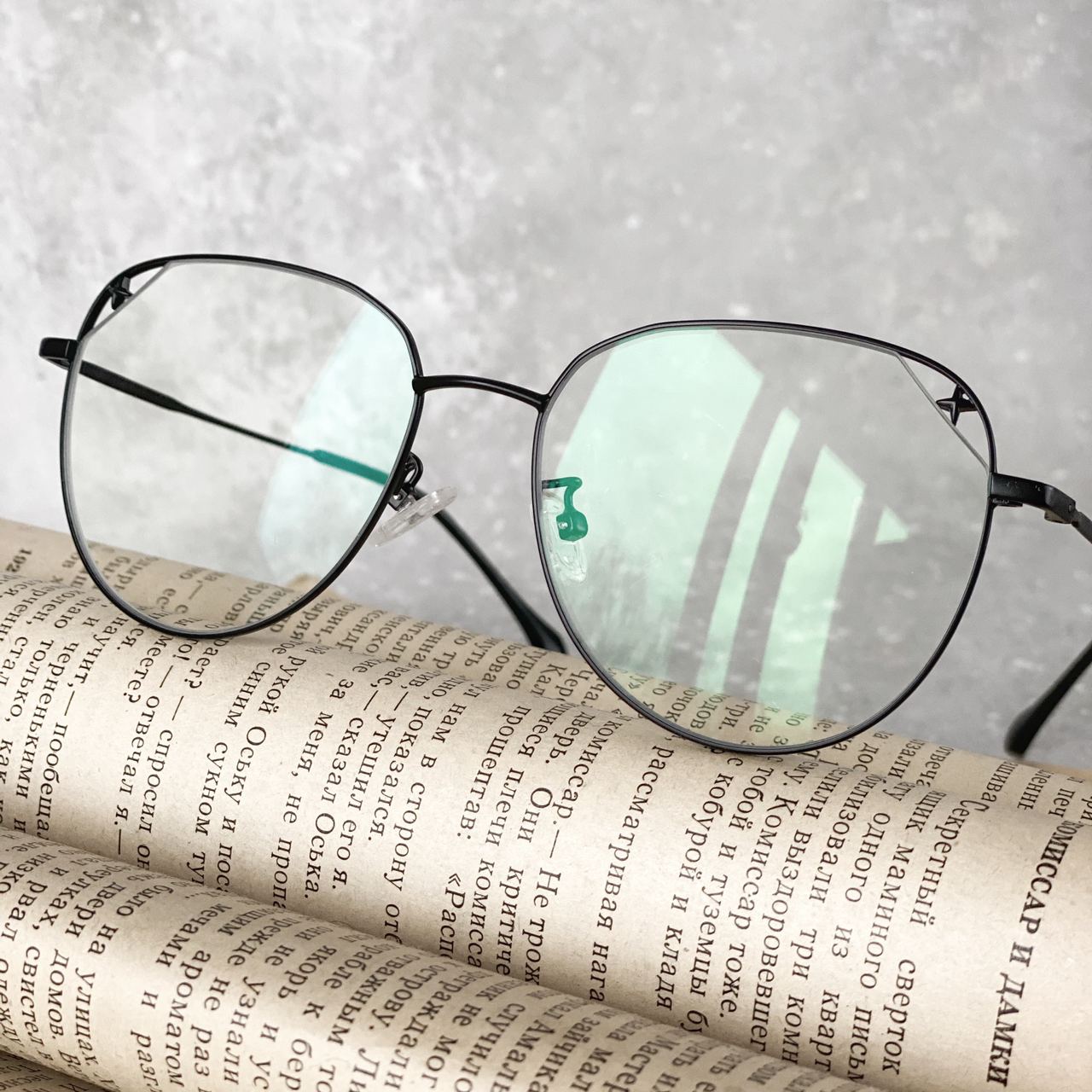 Имиджевые очки кошачий глаз прозрачные