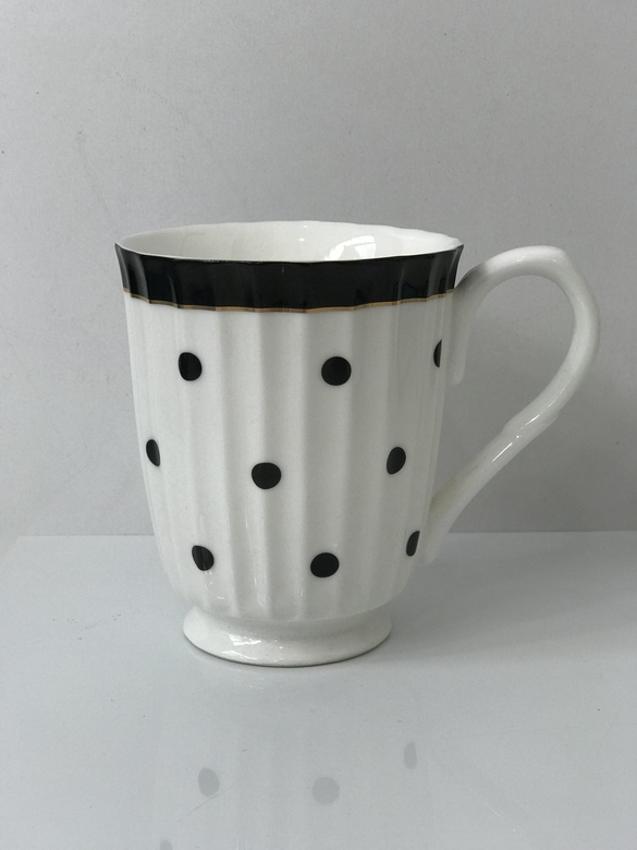 Miss Etoile чашка с ручкой в горох