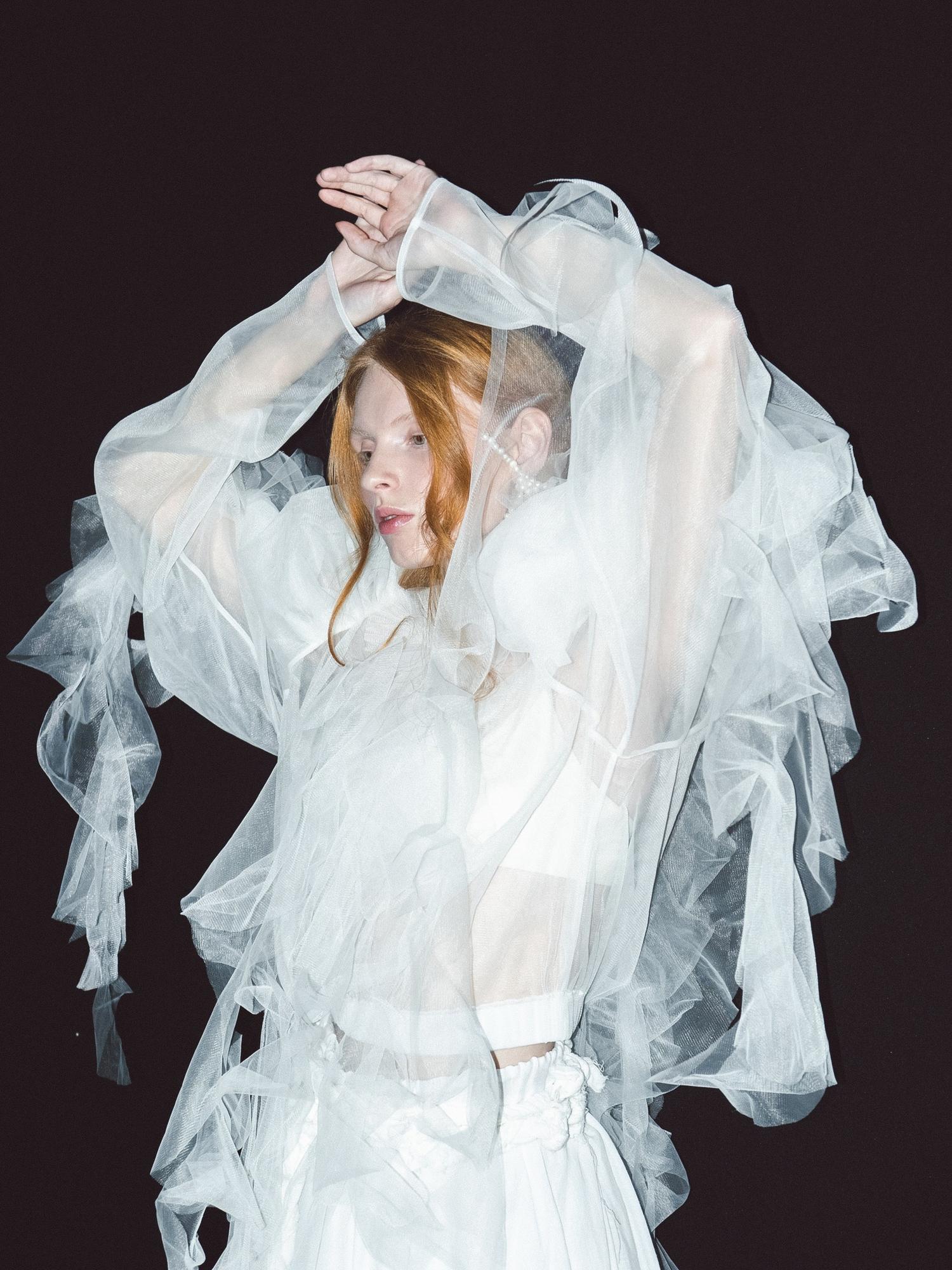 Фатиновая блуза «Медуза»