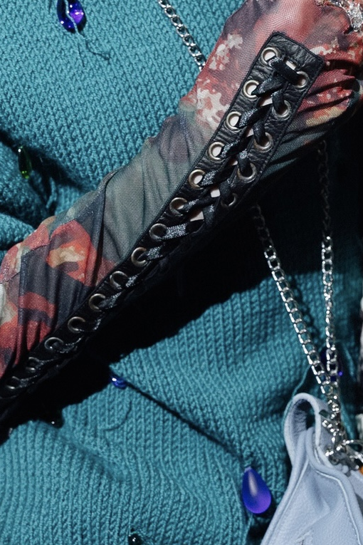 Сетчатые перчатки «Эвдиалит»