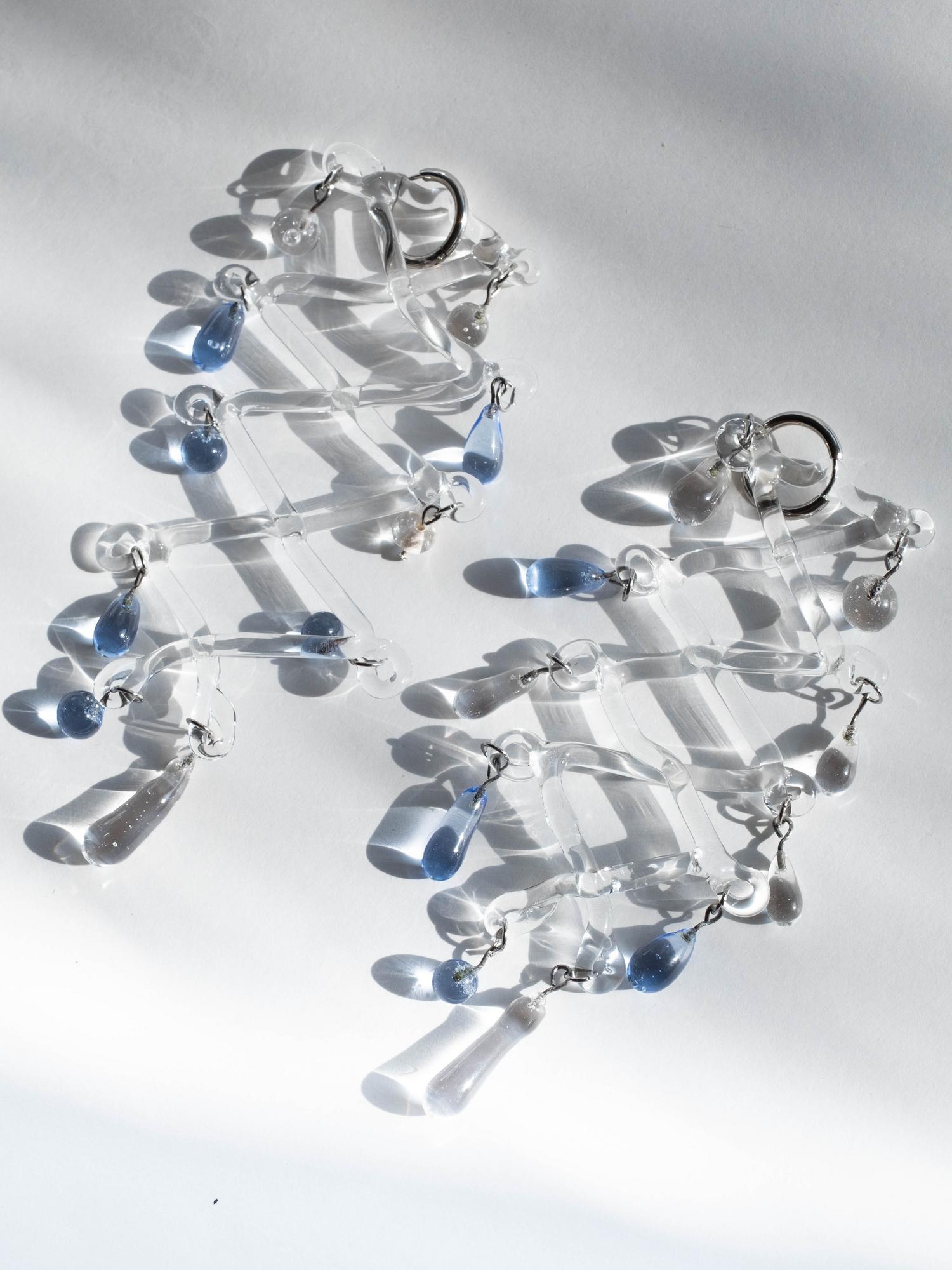 Серьги «Шнуровка с каплями»