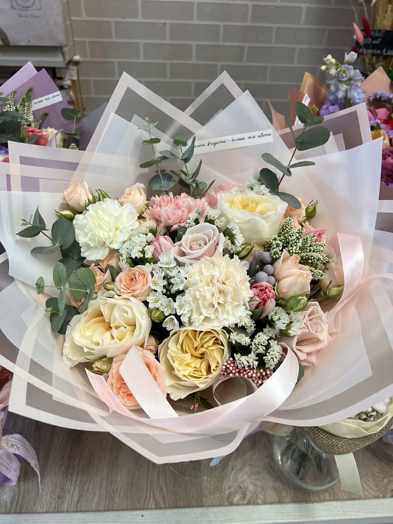 Букет «Гостья из будущего»