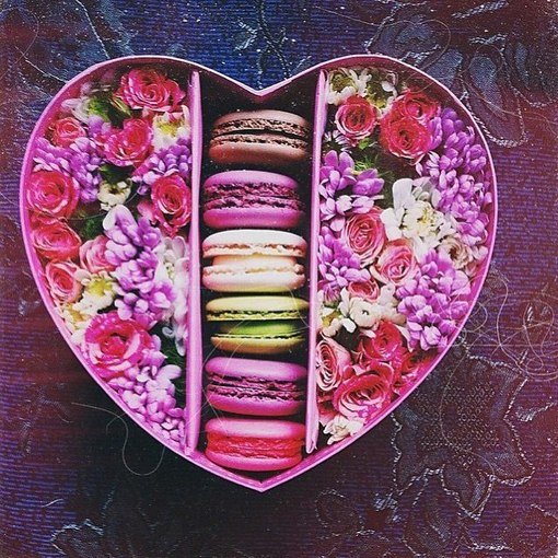 Средняя коробочка "Праздник любви"