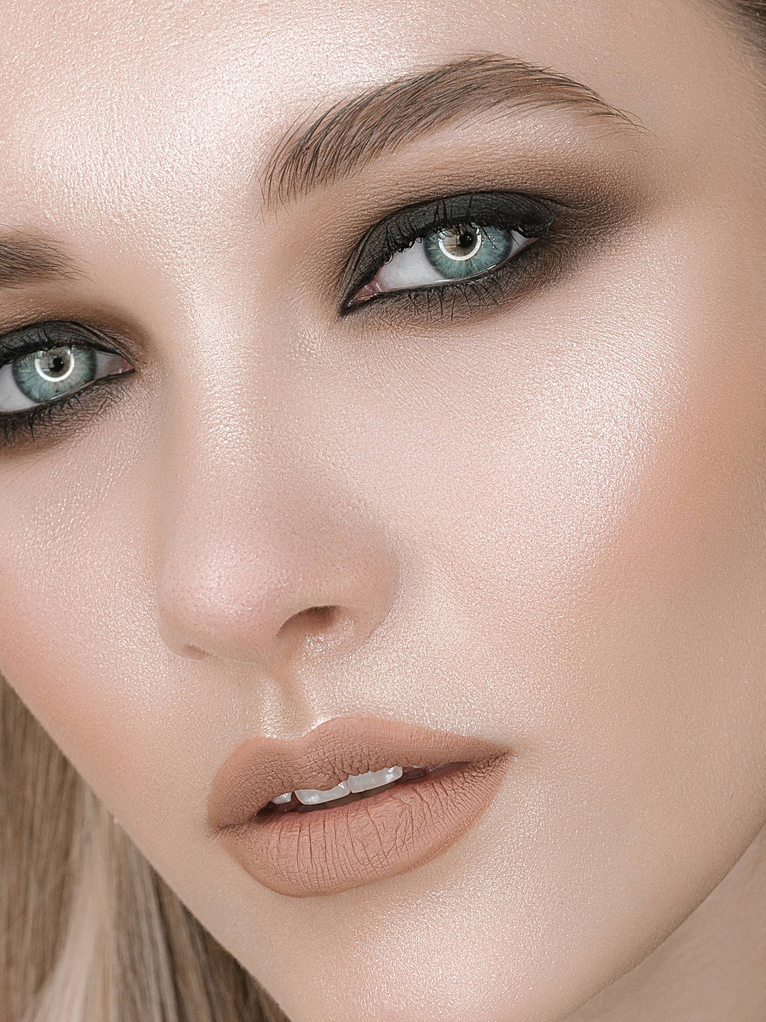 Онлайн-урок "Smoky eyes"