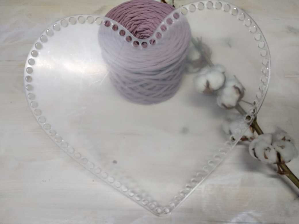 Дно "Сердце" прозрачный пластик - 35 см