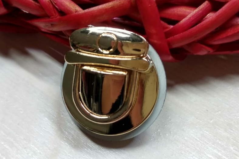 Замки для вязаных сумок