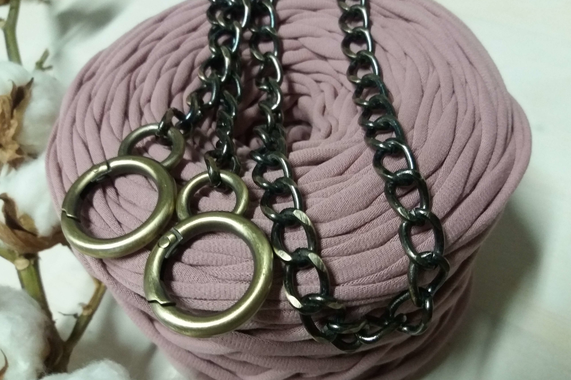 Цепь с двойными кольцами-карабинами 120 см, ширина 10 мм. Бронза