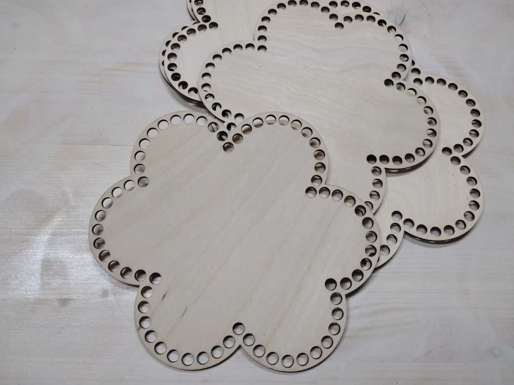 Дно "Ромашка" деревянное - 20 см