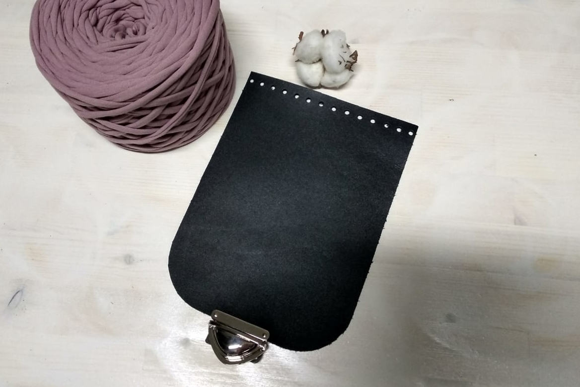 Вязаная сумка крючком