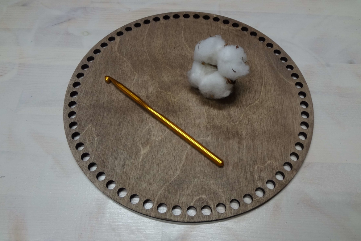 Донышки для вязания с обработкой 25 см