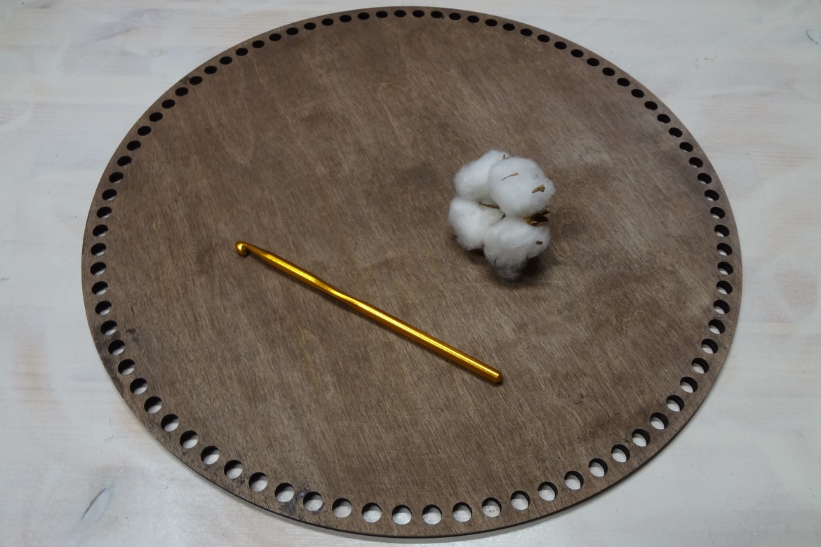 Дно для вязаной корзинки с обработкой 35 см