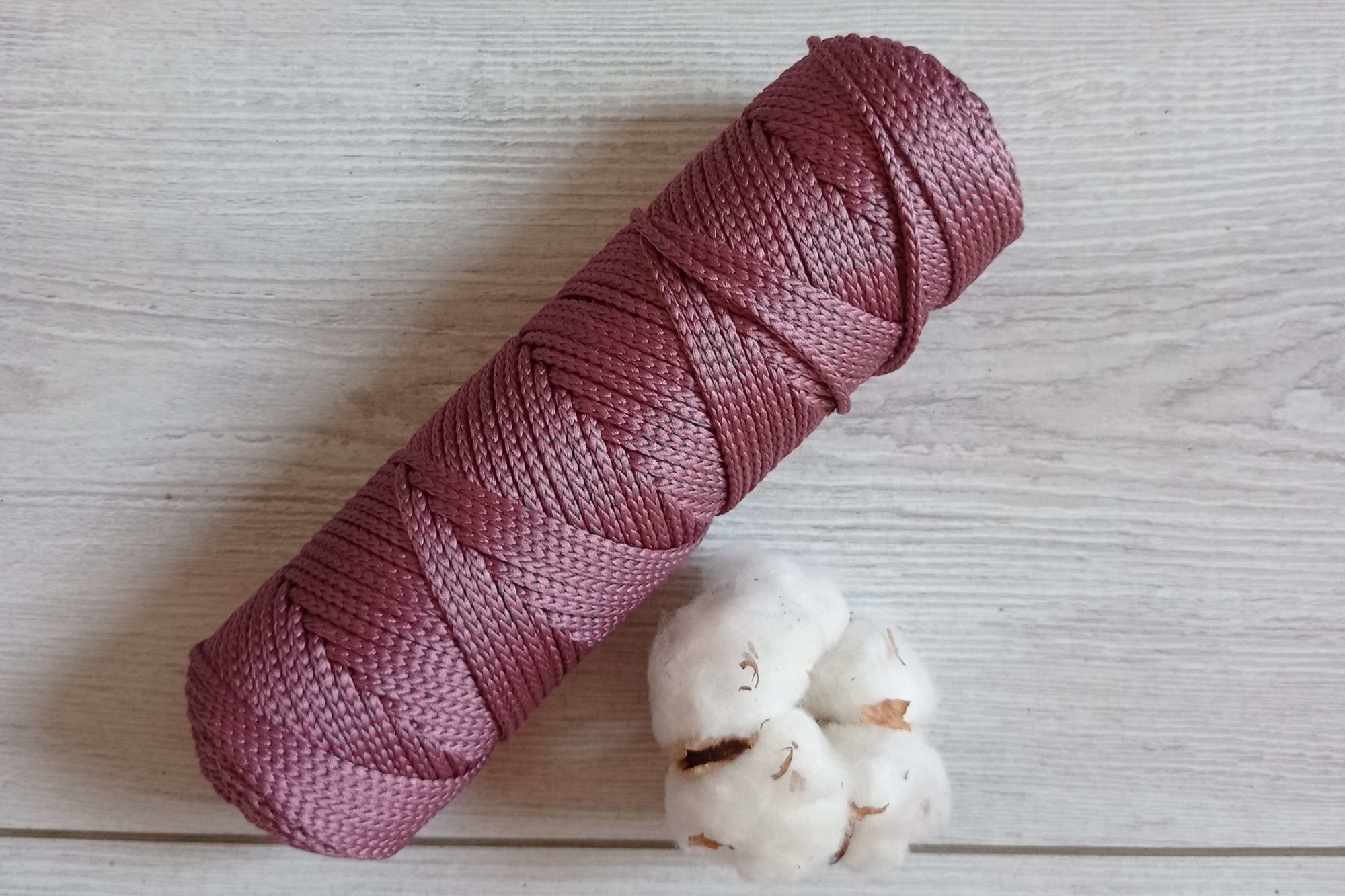 Полиэфирный шнур  "Лиловый" (длина 100 м, диаметр 3 мм)