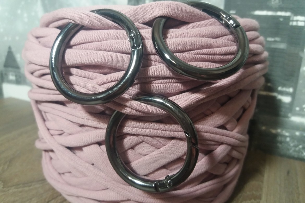 Кольцо-карабин 46мм/34мм внешний/внутренний диаметр. Черный никель