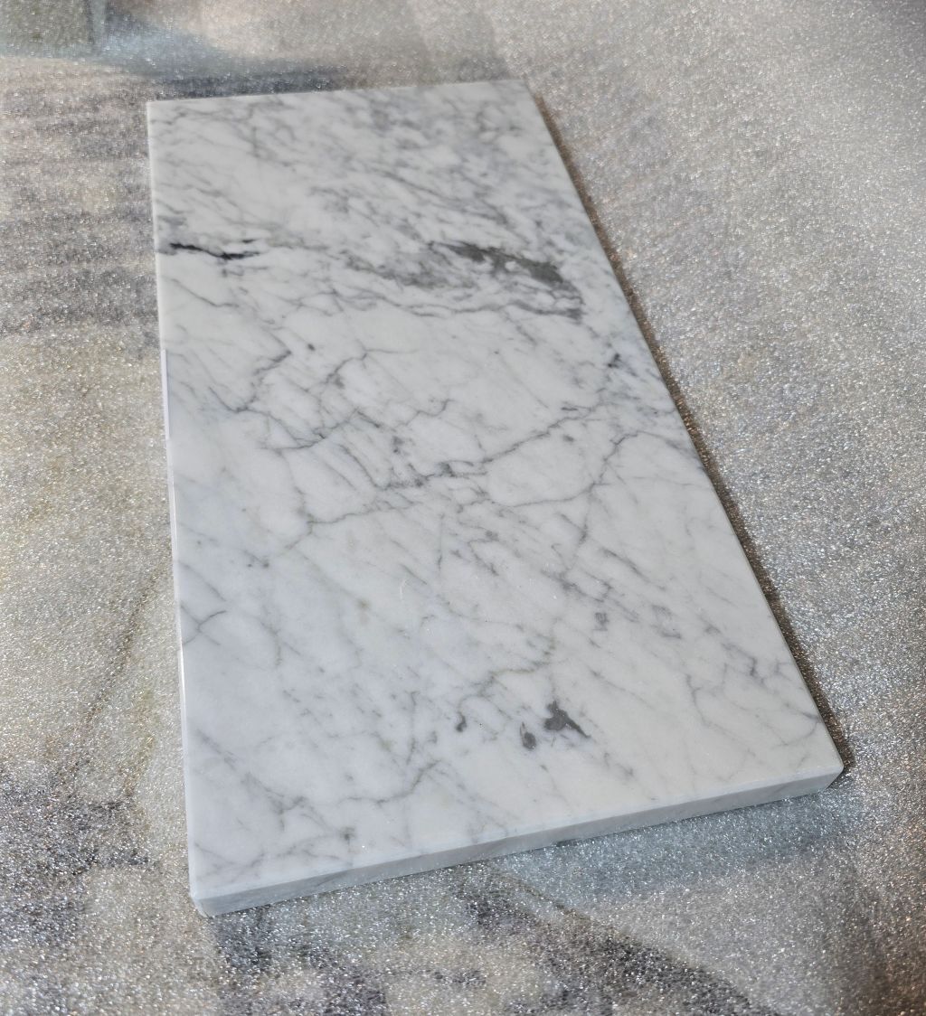 Сервировочная доска из мрамора Bianco Carrara (СД-01)