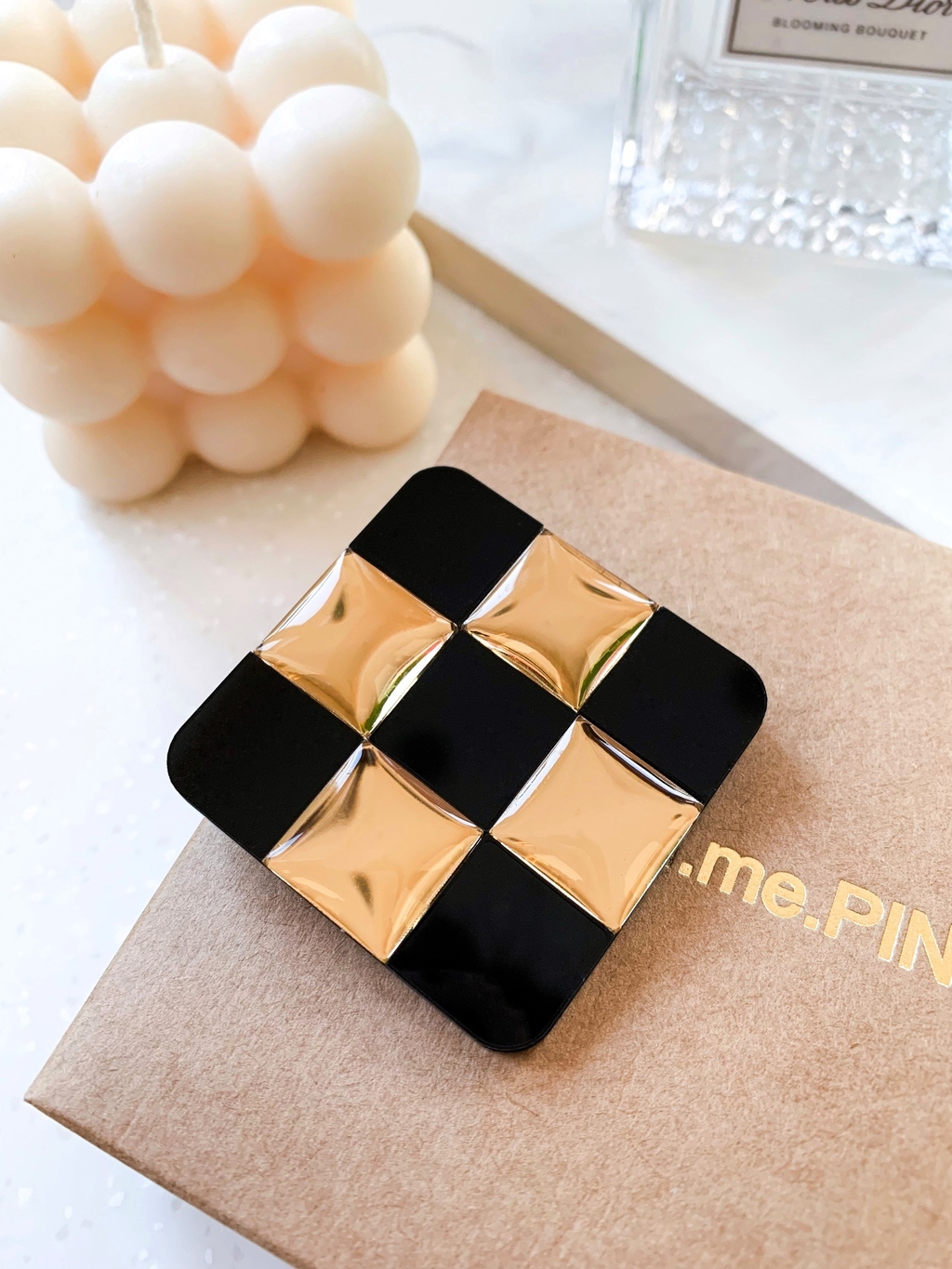 Брошь Шахматы