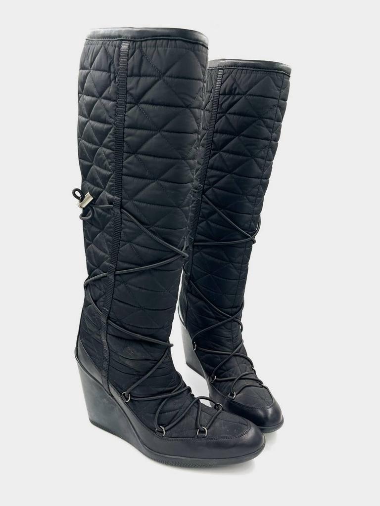 Высокие сапоги Prada