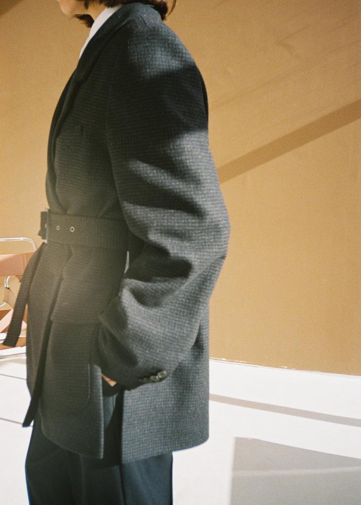 Жакет с разрезами графит