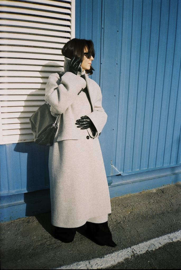 Пальто большое утепленное 2 кармана