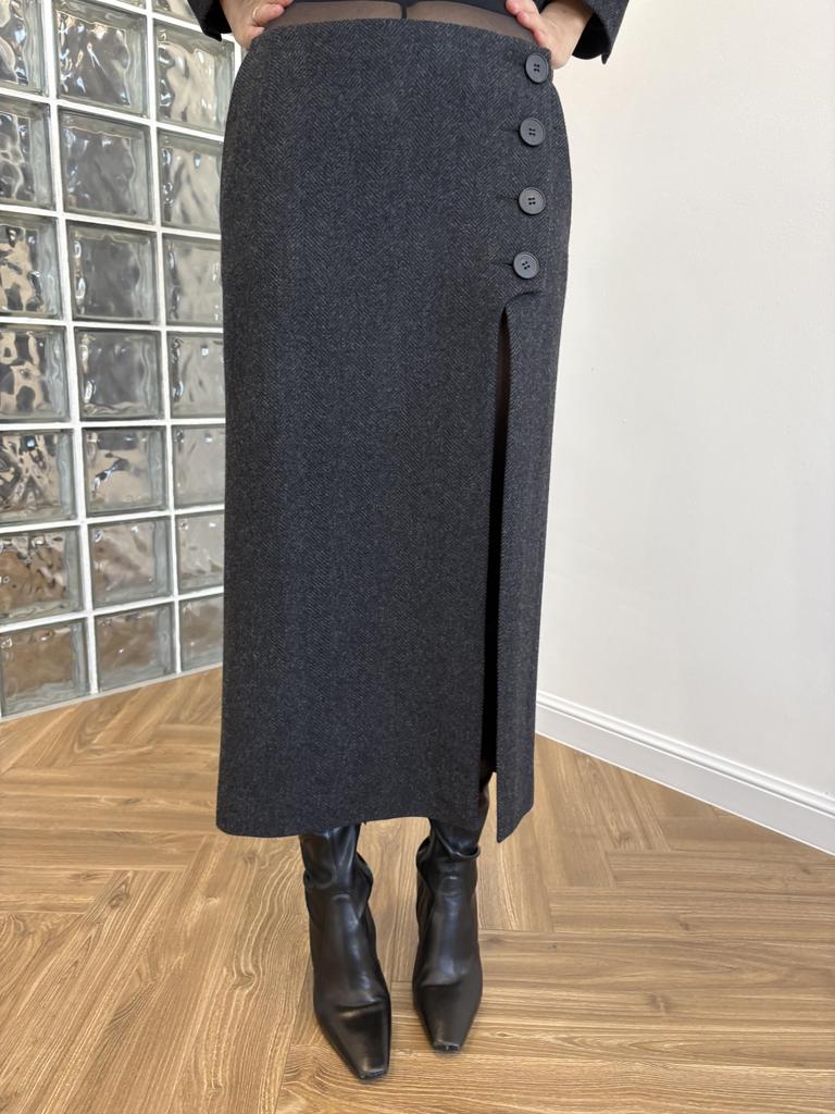 Юбка на пуговицах серая