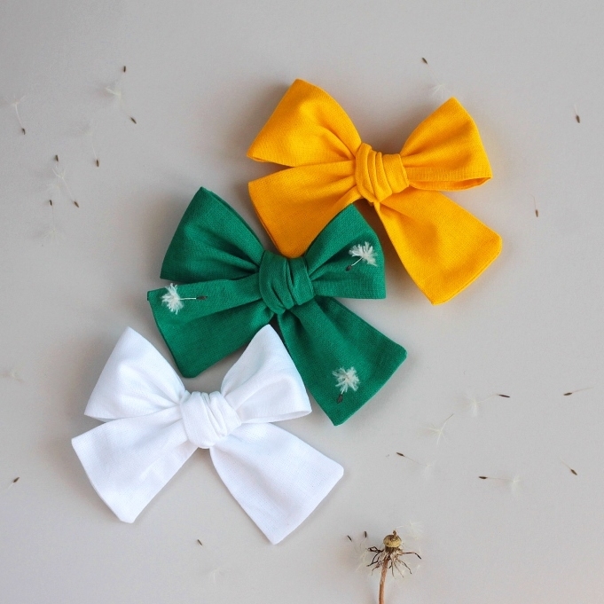 банты в подарок с вышивкой