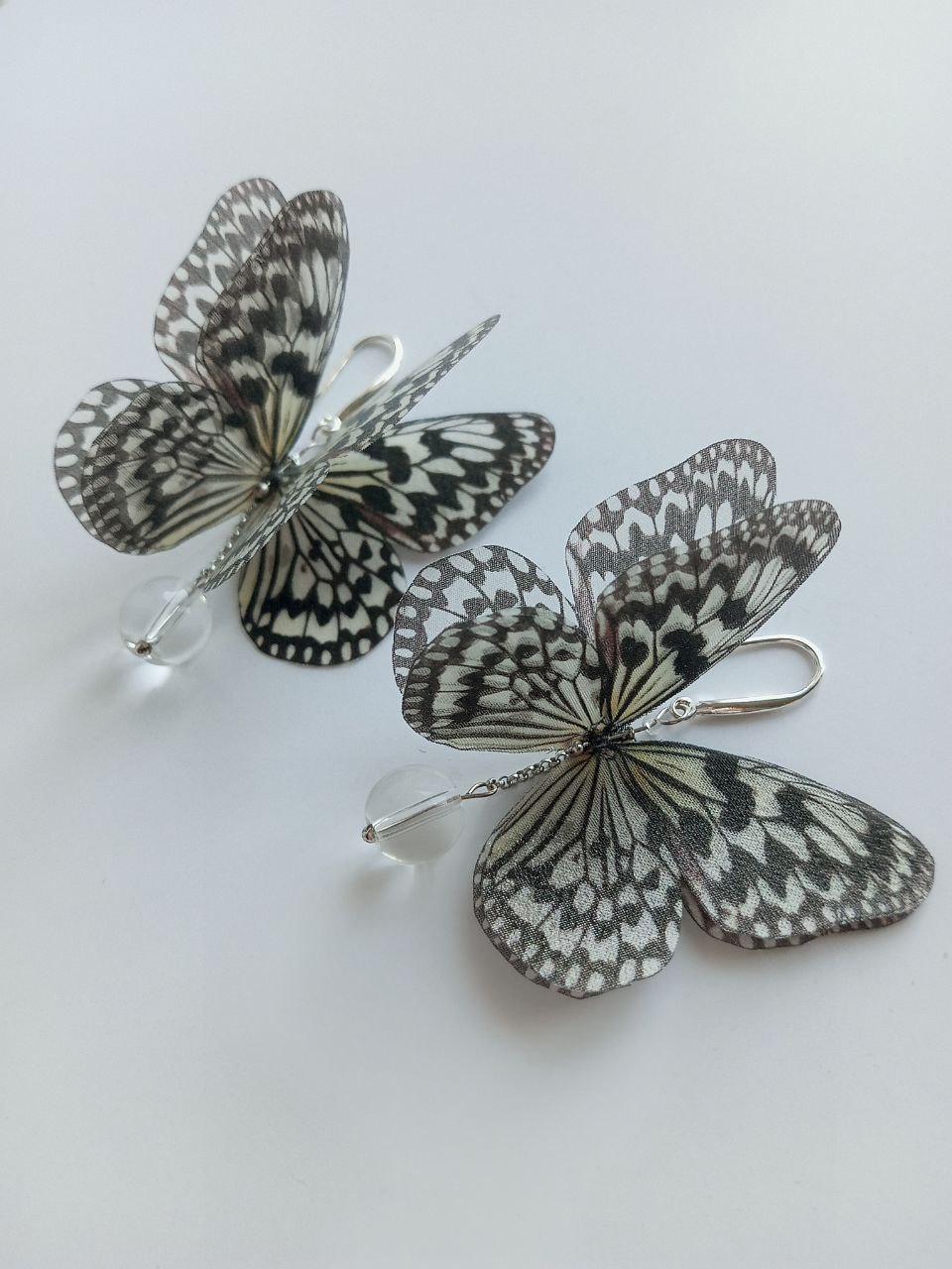 Серьги с бабочками День и ночь
