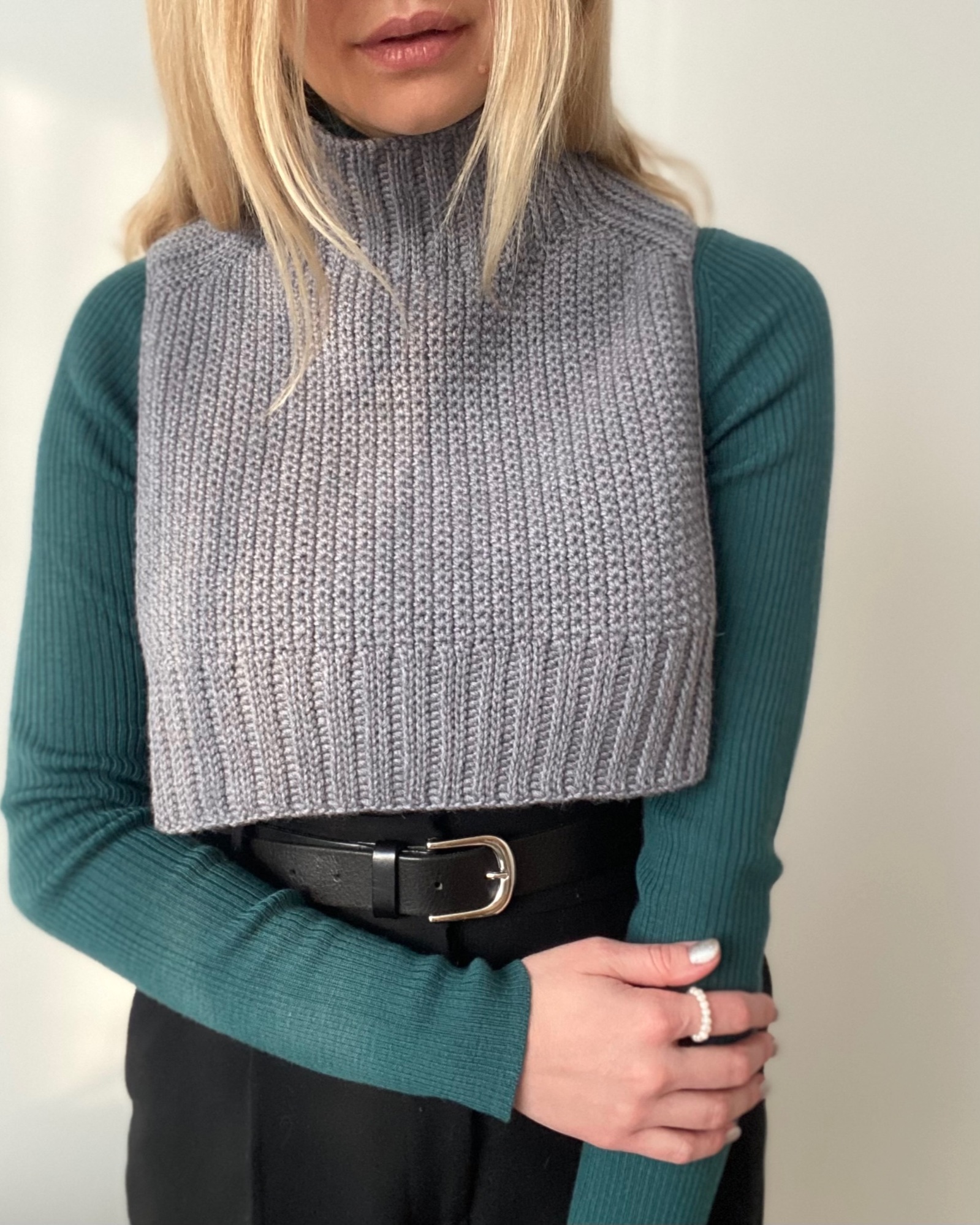 Описание. Манишка «Альба»