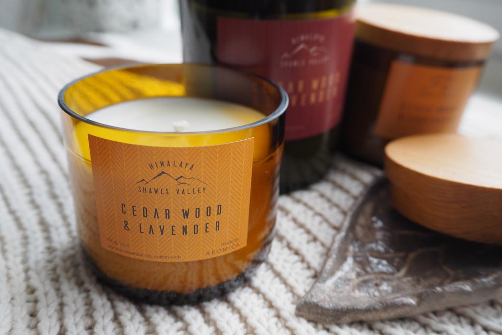 Ароматическая свеча Кедровое дерево & Лаванда