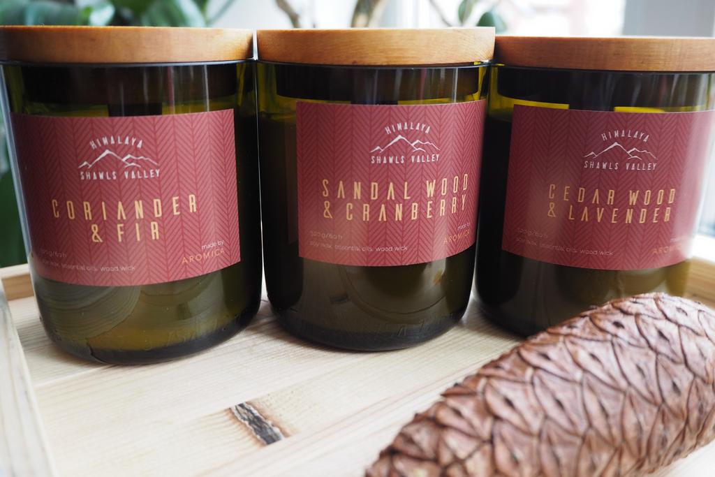 Ароматическая свеча Сандаловое дерево & Клюква