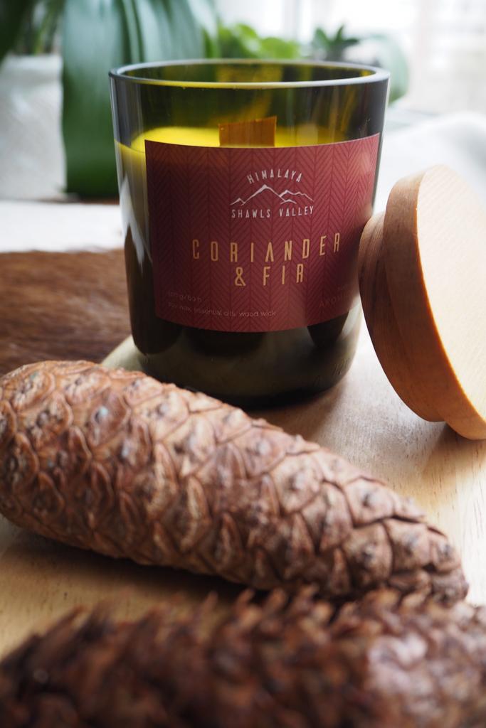 Ароматическая свеча Розмарин & Кориандр & Пихта