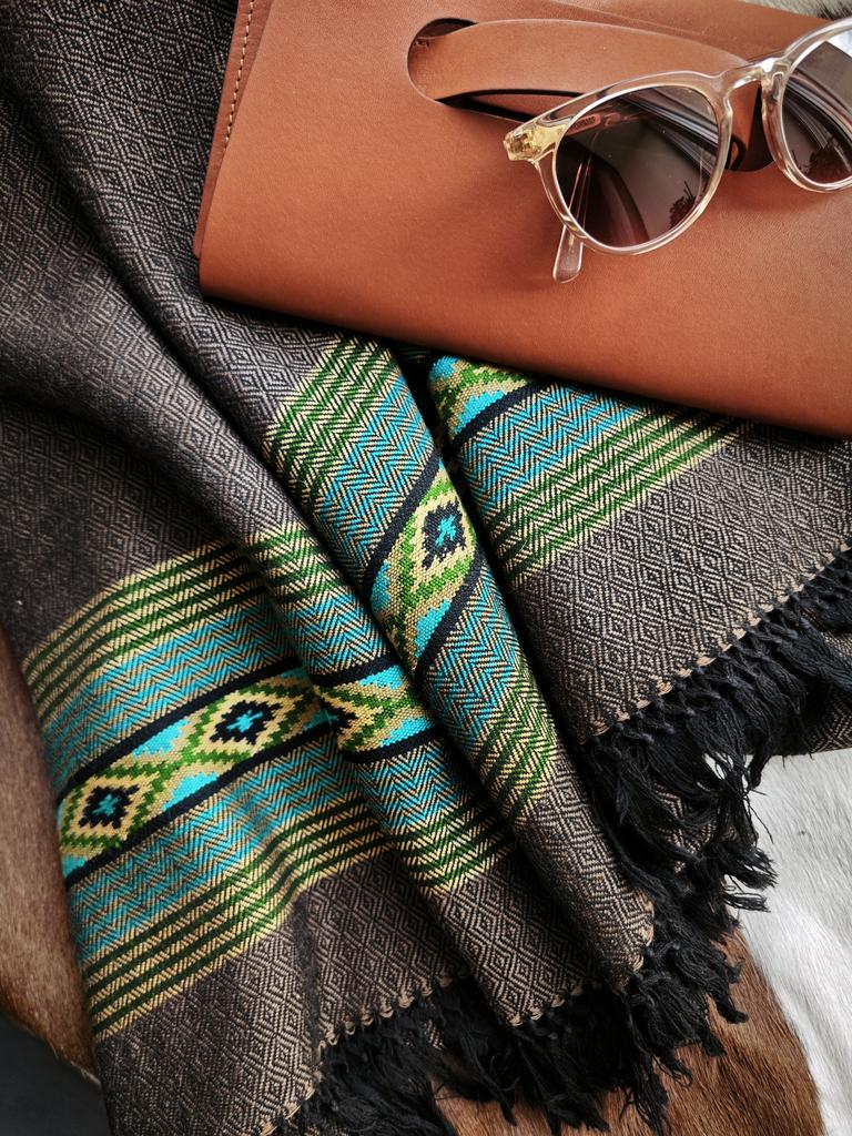 шарф из натуральной шерсти