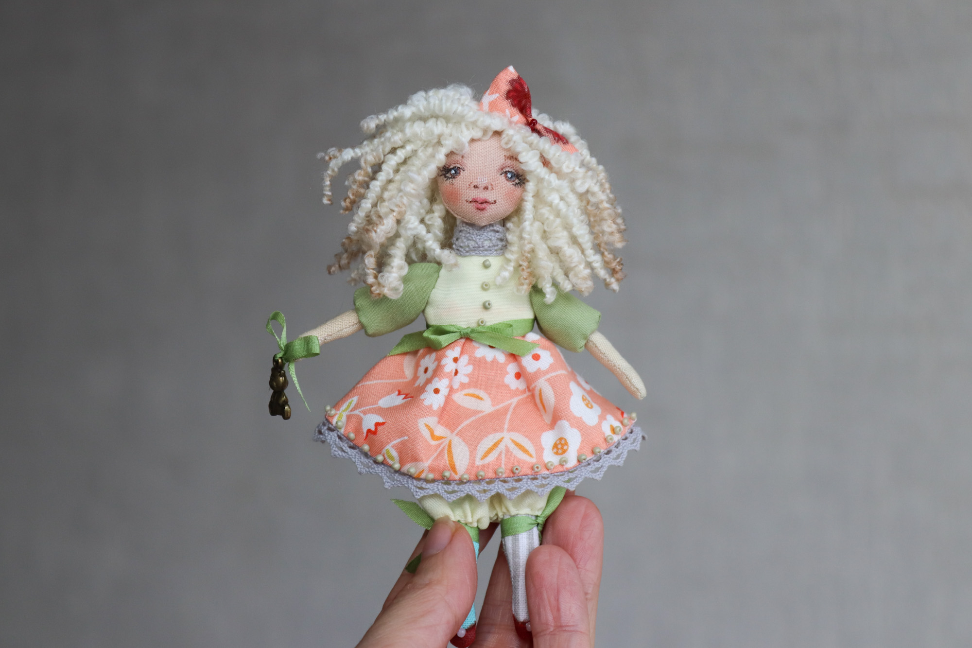 Мишка. Елочная игрушка. Авторская текстильная кукла