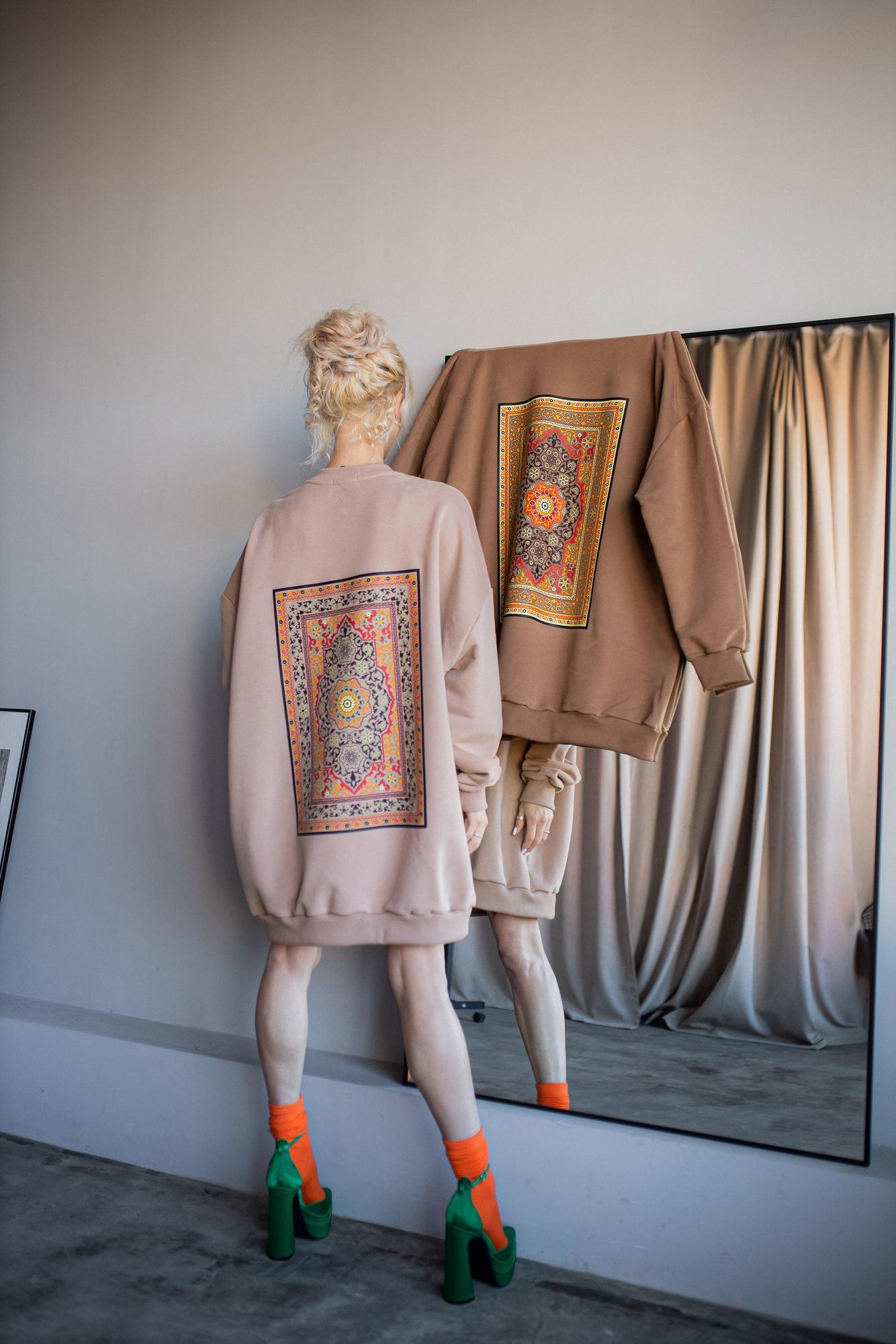 Свитшот Carpet Карамельный