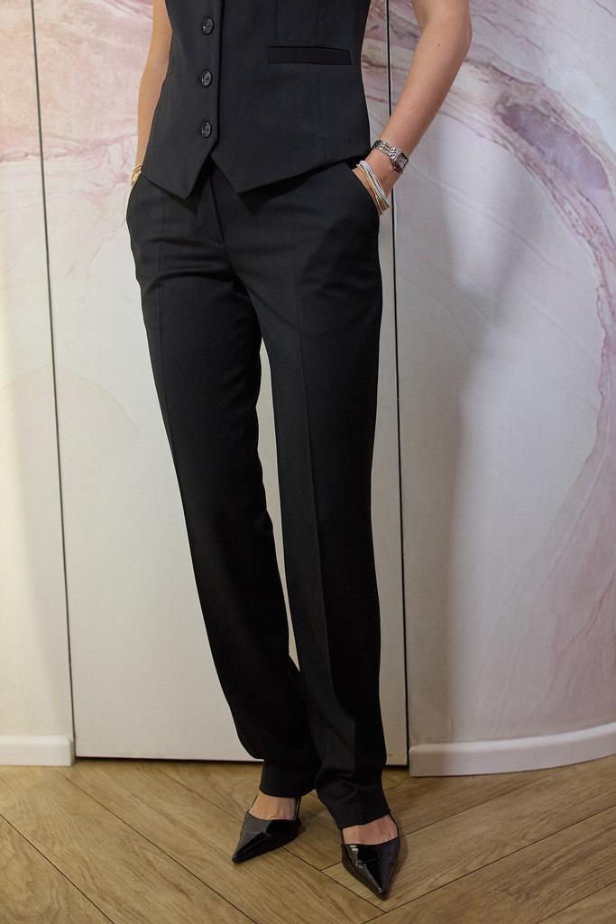 Брюки-сигареты черные  из вискозы
