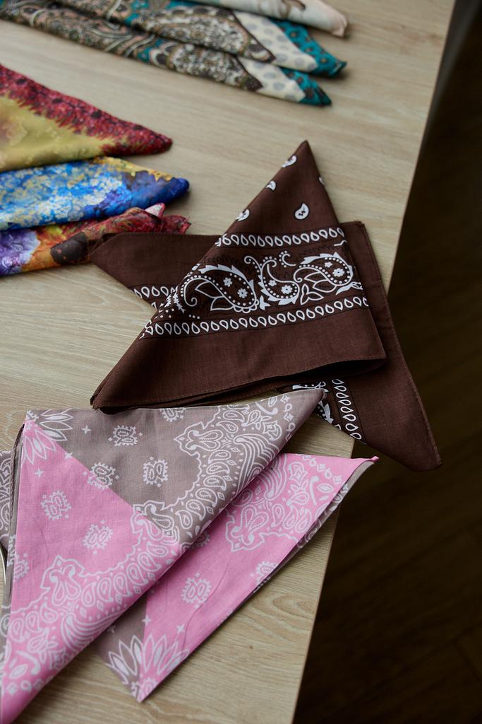 Платок из хлопка