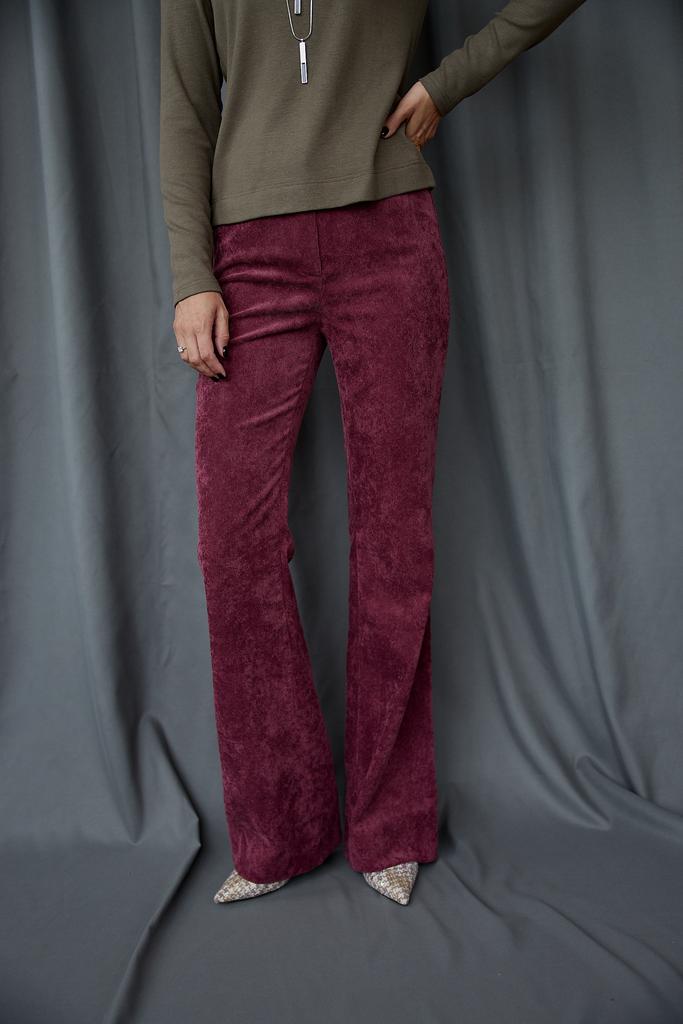 Брюки  брусничные  вельвет клеш