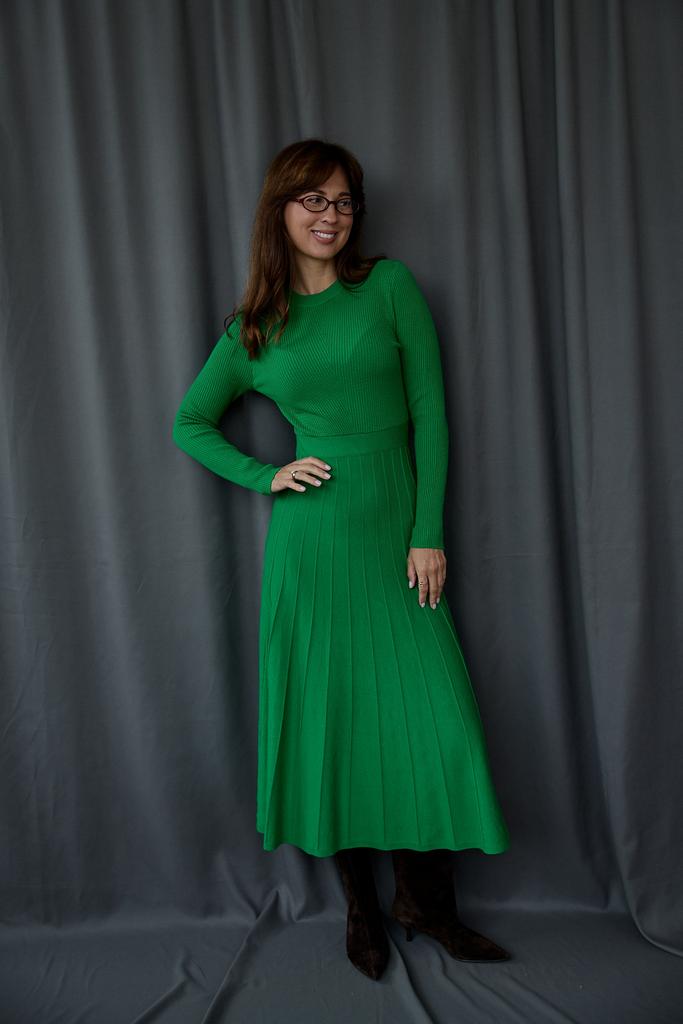 Платье из трикотажа зеленое