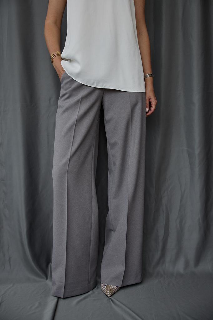 Брюки серые палаццо